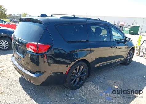 2018 Chrysler Pacifica Touring L Plus from USA, damaged, VIN 2C4RC1EG4JR204270